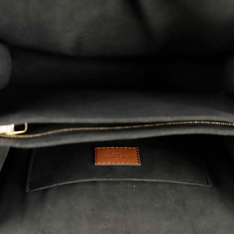 LOUIS VUITTON Dauphine MM 單肩斜背包 M44391-7