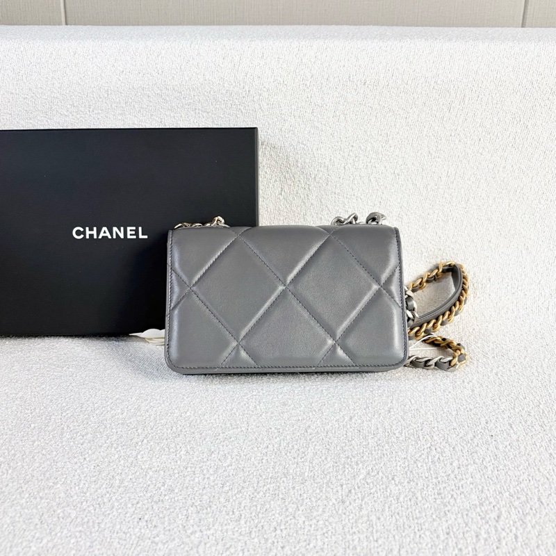 新款芯片款!Chanel 香奈兒 19Bag Woc 灰羊皮銀扣-2