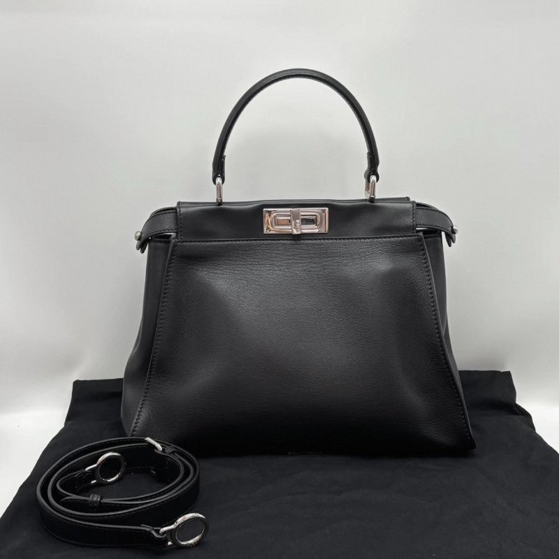 FENDI 黑銀Peekaboo手提肩背斜背包34*24*12 98新配件塵袋-0