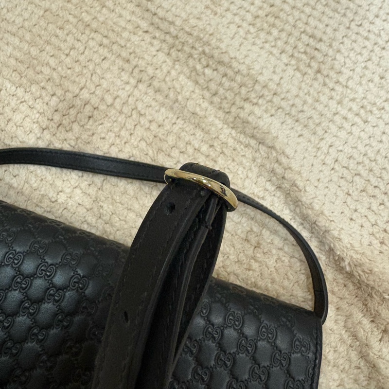 GUCCI LOGO WOC 壓紋 肩背包-15