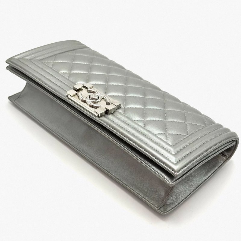 CHANEL 銀色銀扣 Leboy手拿包26*13*3 98新配件塵袋-2
