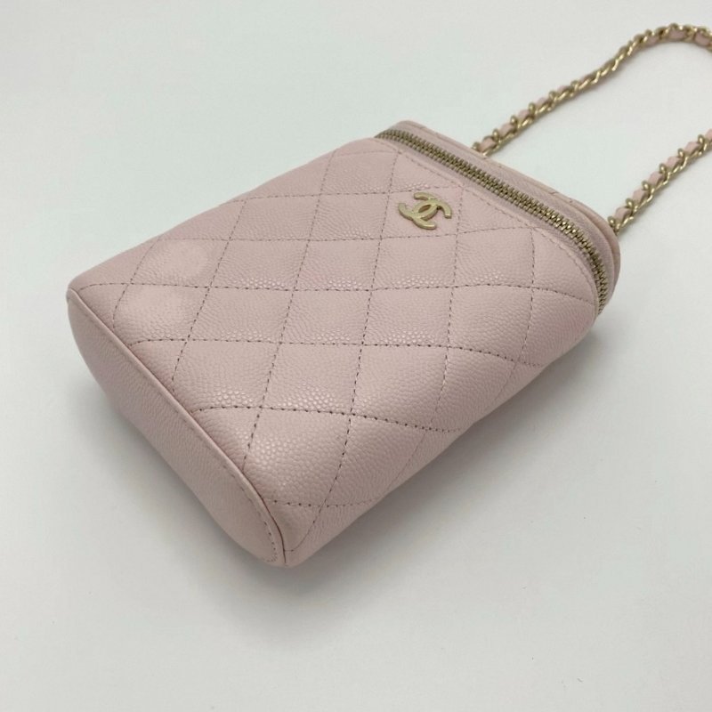 CHANEL 櫻花粉金菱格紋肩背斜背煙盒包10*13*4 98新配件保卡塵袋-1