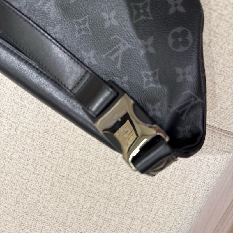 LV discovery腰包-4