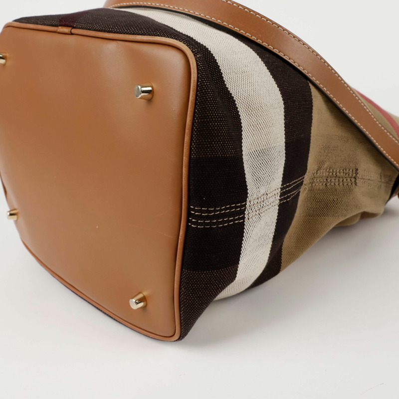 BURBERRY Ashby Hobo 中型手提單肩包 3945742-6