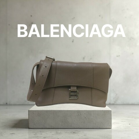 🔥年終狂降🔥【限時降價只到12/31（原35,800）】【8成新】㊣✨BALENCIAGA✨巴黎世家 奶茶色 沙漏包 小牛皮 肩背包 腋下包 斜背包 手拿包/二手包/二手精品/保證正品🌳二手樹屋🌳