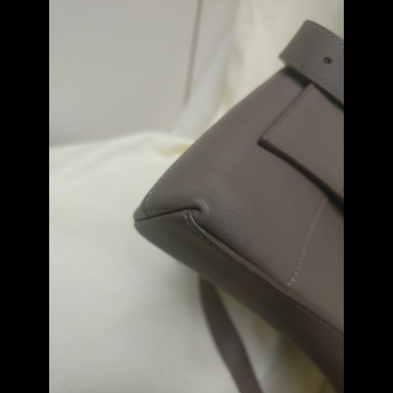 【8成新】㊣✨BALENCIAGA✨巴黎世家 奶茶色 沙漏包 小牛皮 肩背包 腋下包 斜背包 手拿包/二手包/二手精品/保證正品🌳二手樹屋🌳-7