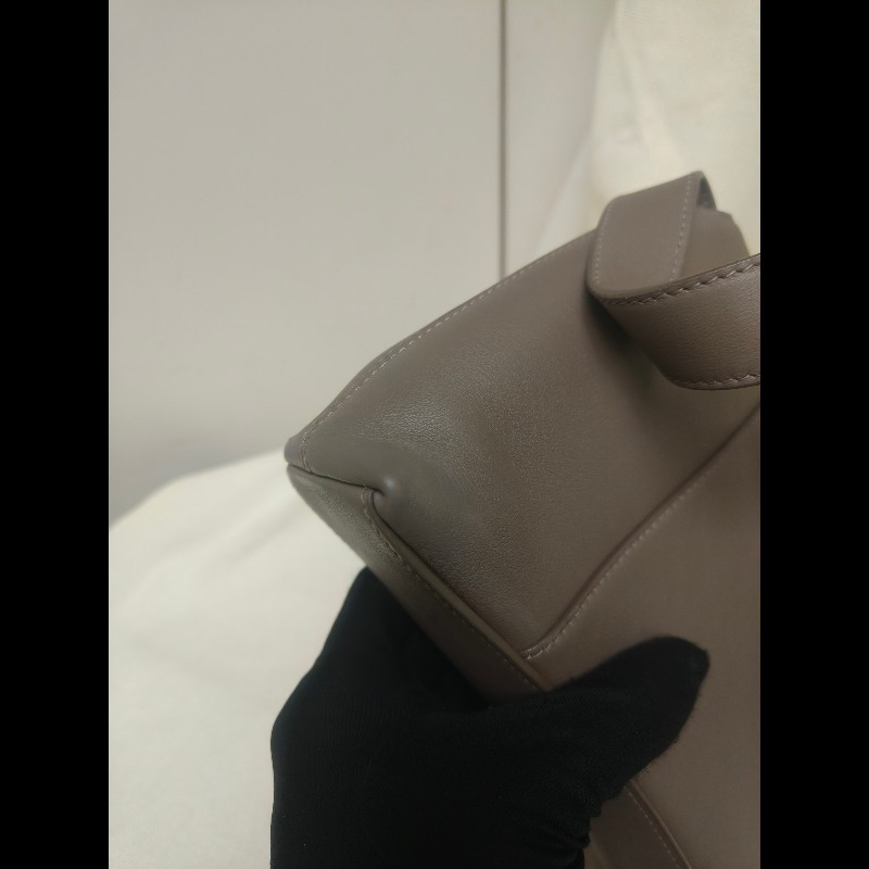 【8成新】㊣✨BALENCIAGA✨巴黎世家 奶茶色 沙漏包 小牛皮 肩背包 腋下包 斜背包 手拿包/二手包/二手精品/保證正品🌳二手樹屋🌳-9