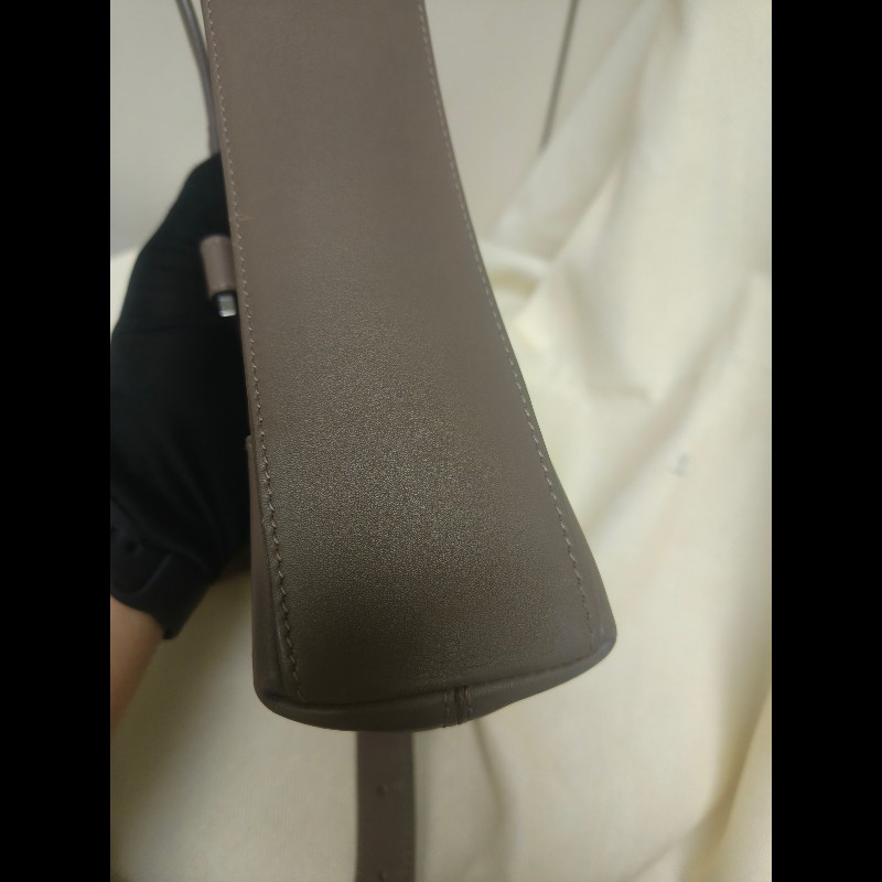 【8成新】㊣✨BALENCIAGA✨巴黎世家 奶茶色 沙漏包 小牛皮 肩背包 腋下包 斜背包 手拿包/二手包/二手精品/保證正品🌳二手樹屋🌳-11