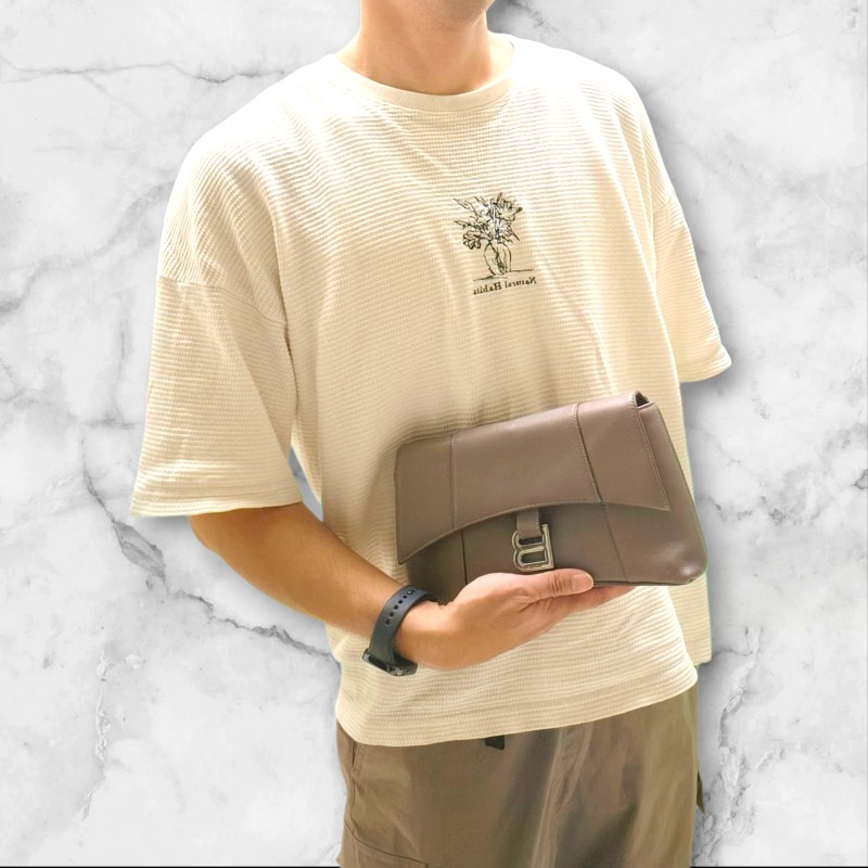 【8成新】㊣✨BALENCIAGA✨巴黎世家 奶茶色 沙漏包 小牛皮 肩背包 腋下包 斜背包 手拿包/二手包/二手精品/保證正品🌳二手樹屋🌳-51