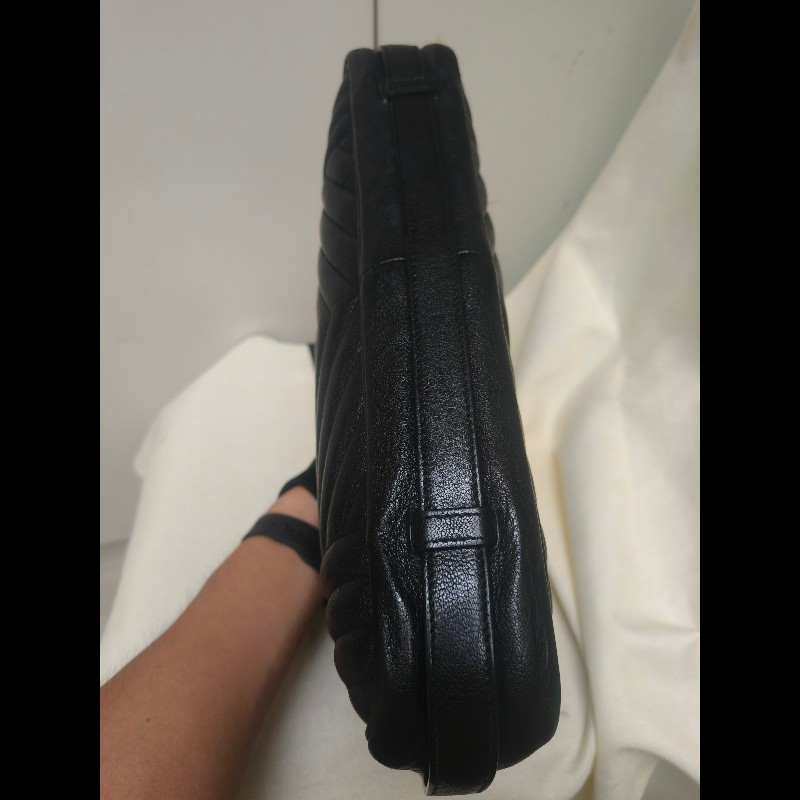 【8成新】㊣✨YSL✨(附防塵袋)SAINT LAURENT 聖羅蘭 黑色 山形紋 烤漆 相機包 文件包 電腦包 通勤包/二手精品/保證正品🌳二手樹屋🌳-6