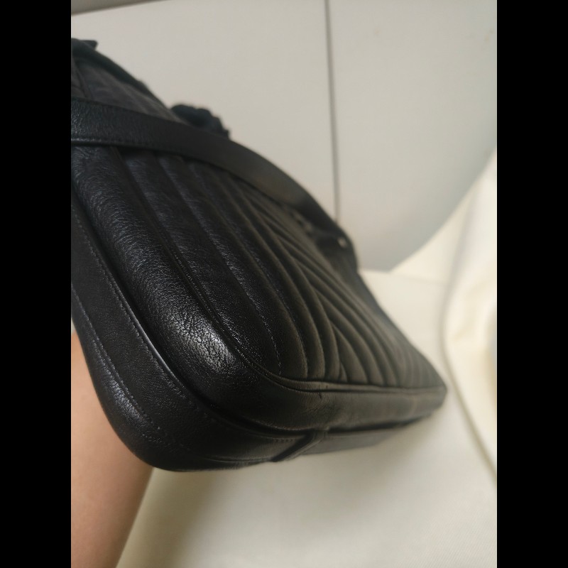 【8成新】㊣✨YSL✨(附防塵袋)SAINT LAURENT 聖羅蘭 黑色 山形紋 烤漆 相機包 文件包 電腦包 通勤包/二手精品/保證正品🌳二手樹屋🌳-8