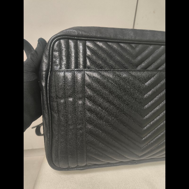 【8成新】㊣✨YSL✨(附防塵袋)SAINT LAURENT 聖羅蘭 黑色 山形紋 烤漆 相機包 文件包 電腦包 通勤包/二手精品/保證正品🌳二手樹屋🌳-21