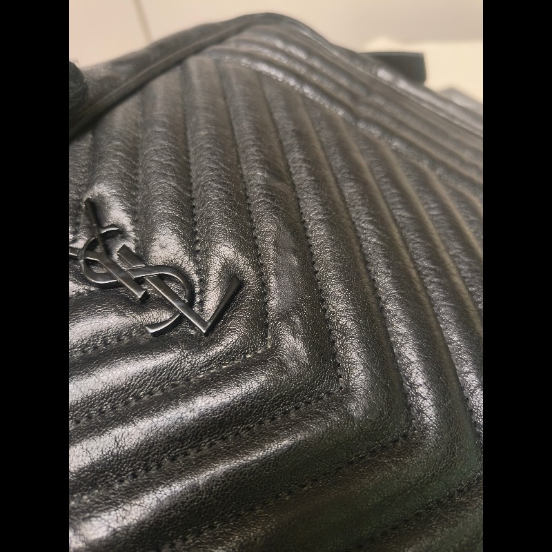 【8成新】㊣✨YSL✨(附防塵袋)SAINT LAURENT 聖羅蘭 黑色 山形紋 烤漆 相機包 文件包 電腦包 通勤包/二手精品/保證正品🌳二手樹屋🌳-25