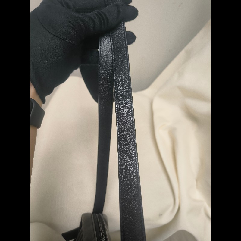 【8成新】㊣✨YSL✨(附防塵袋)SAINT LAURENT 聖羅蘭 黑色 山形紋 烤漆 相機包 文件包 電腦包 通勤包/二手精品/保證正品🌳二手樹屋🌳-34