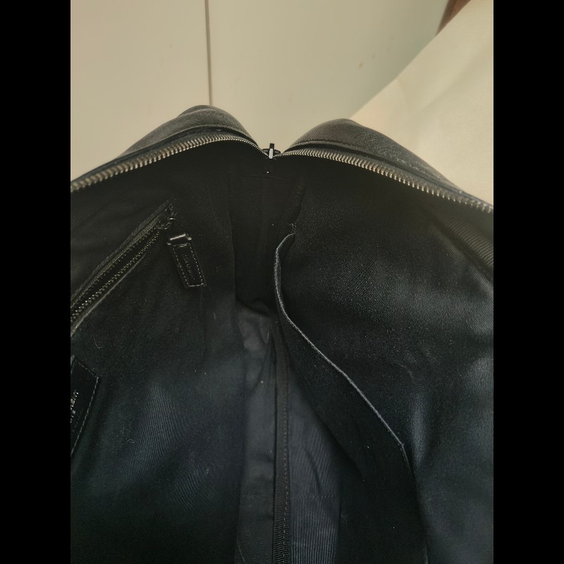 【8成新】㊣✨YSL✨(附防塵袋)SAINT LAURENT 聖羅蘭 黑色 山形紋 烤漆 相機包 文件包 電腦包 通勤包/二手精品/保證正品🌳二手樹屋🌳-42