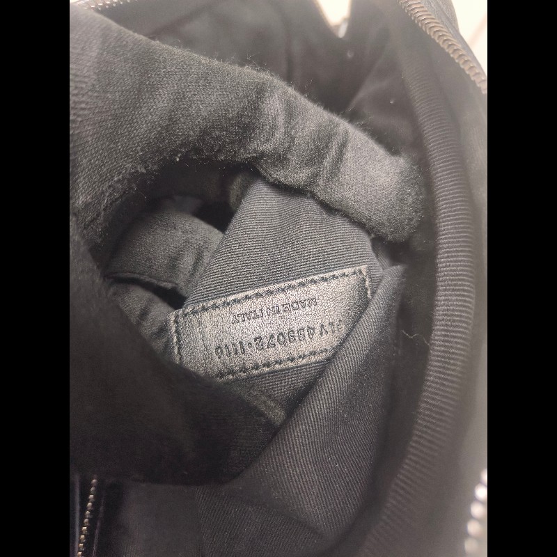 【8成新】㊣✨YSL✨(附防塵袋)SAINT LAURENT 聖羅蘭 黑色 山形紋 烤漆 相機包 文件包 電腦包 通勤包/二手精品/保證正品🌳二手樹屋🌳-49