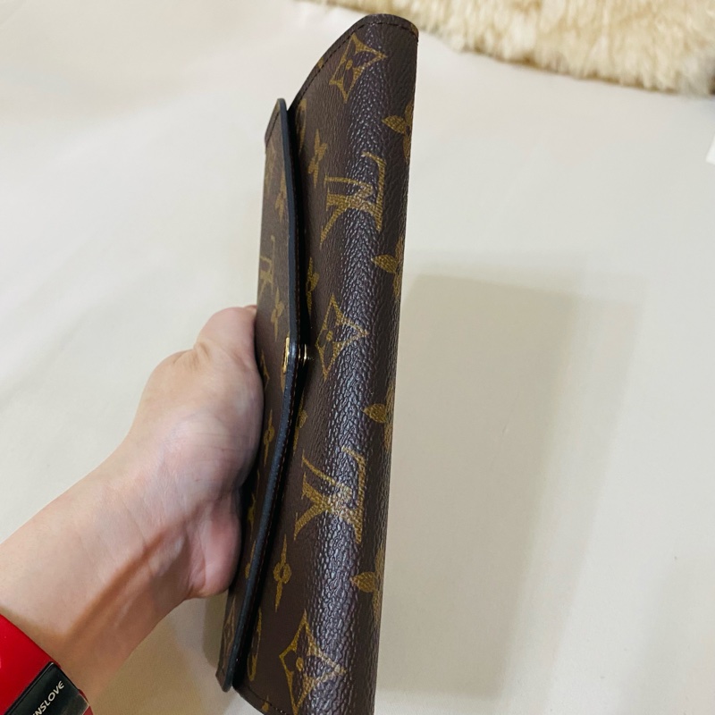LV 老花金釘信封式16卡長夾-14