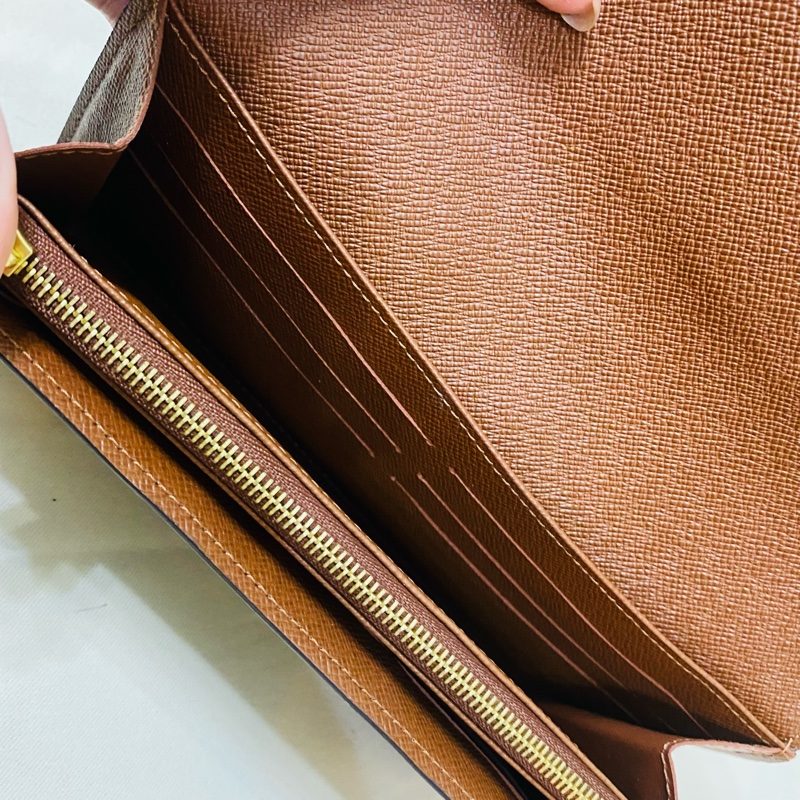 LV 老花金釘信封式16卡長夾-20