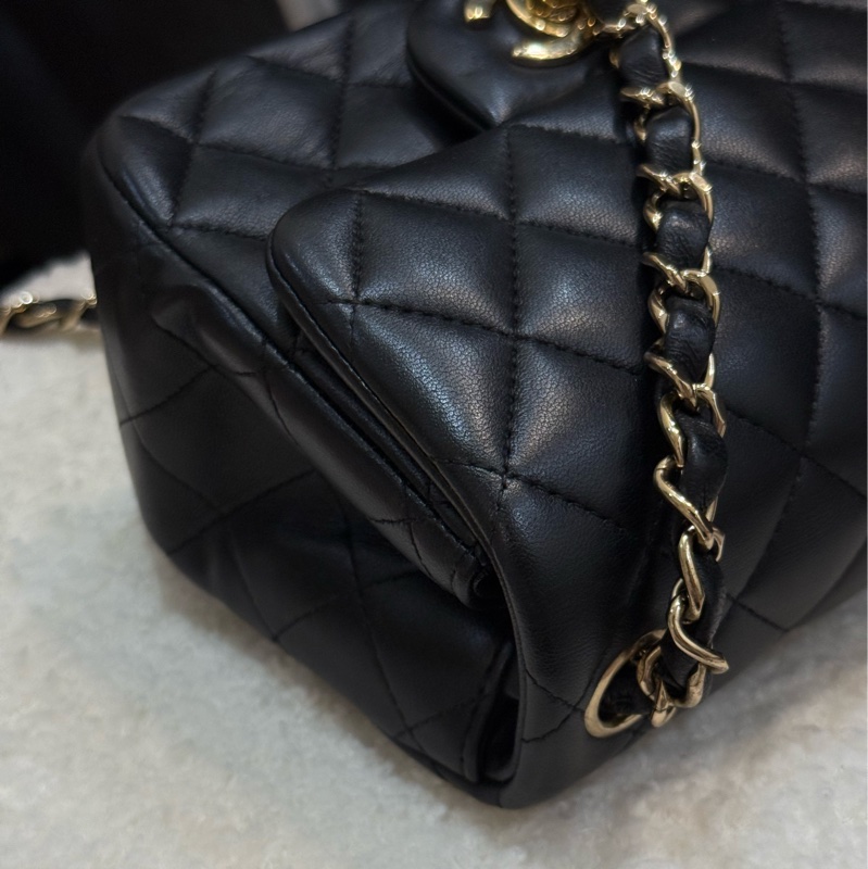 Chanel 黑金方胖子-10