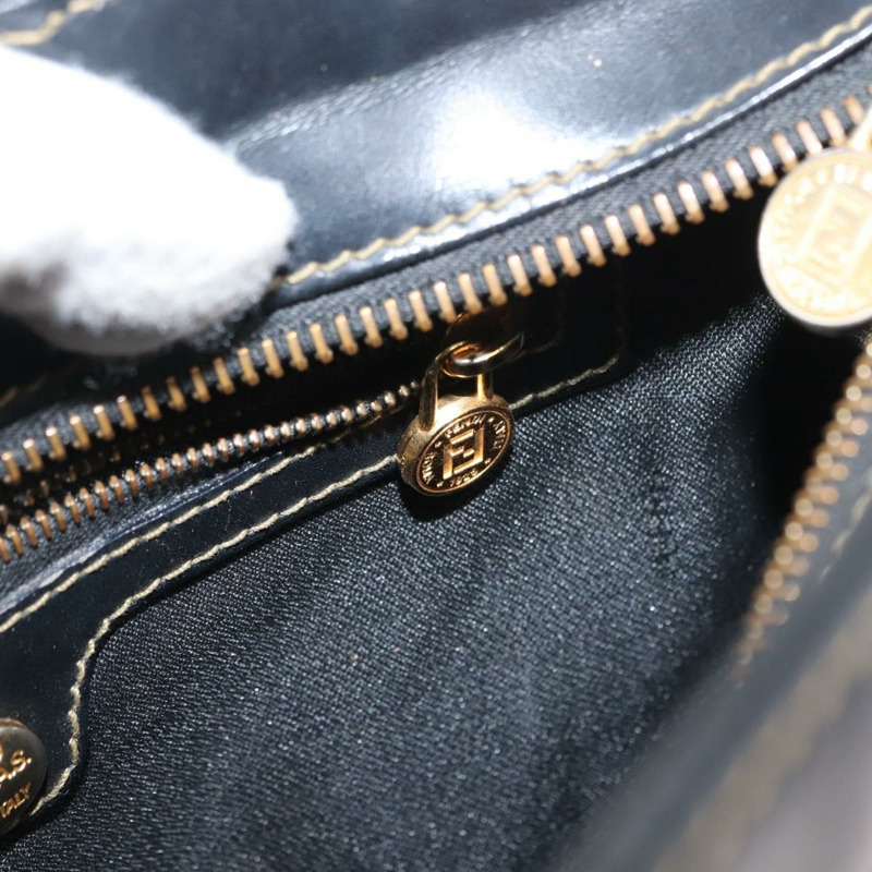 【日本直送】FENDI 胡桃色帆布單肩包 PVC 黑色 棕色 金色 正品 149654-19