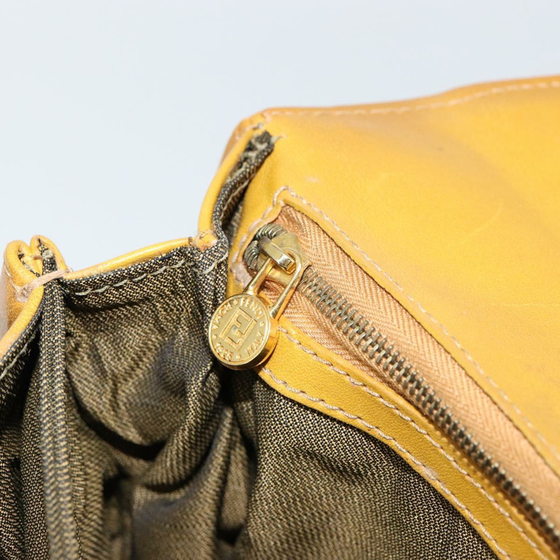 【日本直送】FENDI 帆布肩背包 金棕色 正品 ep11802-21