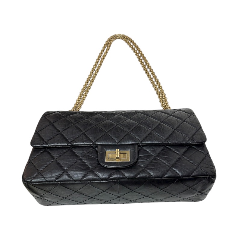 Chanel 2.55 MaxiJumbo 牛皮金扣-11