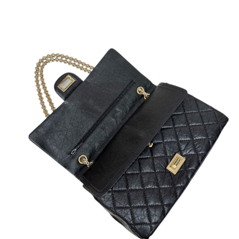 Chanel 2.55 MaxiJumbo 牛皮金扣-14
