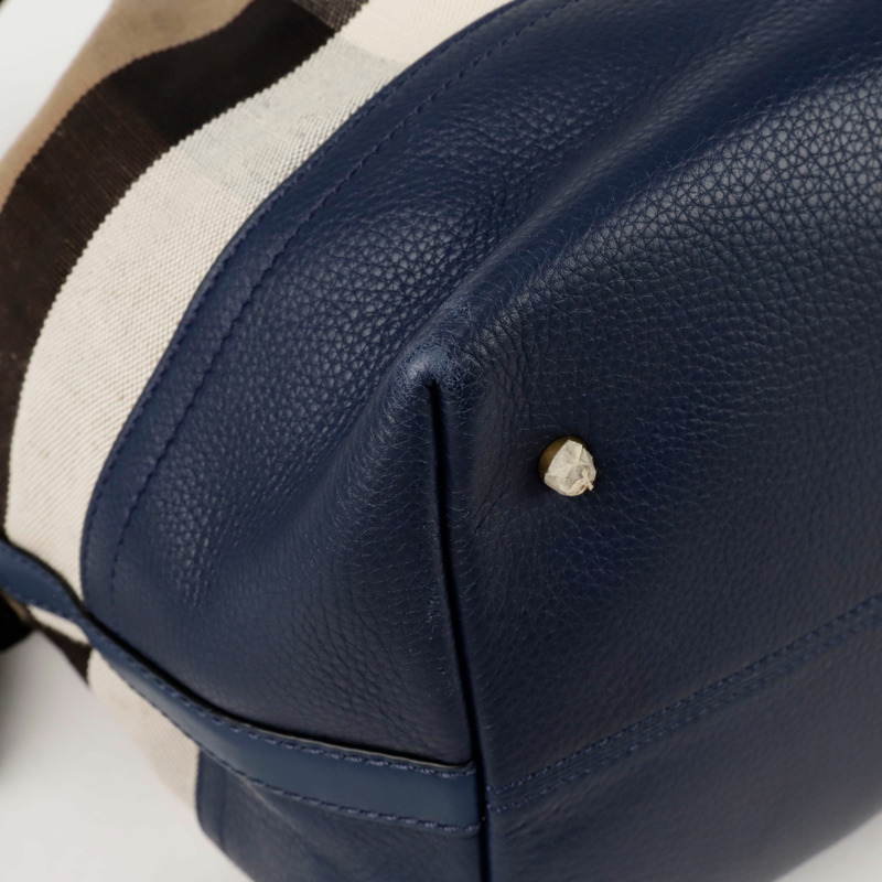 BURBERRY 格紋 Heston 水桶單肩包 4053324-6