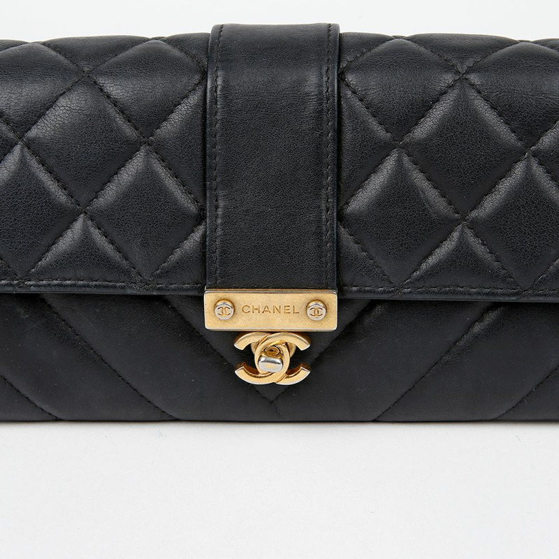 CHANEL CC Logo 旋鎖長版皮夾-2