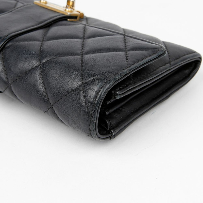 CHANEL CC Logo 旋鎖長版皮夾-9