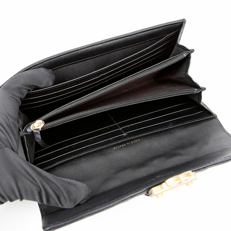 CHANEL CC Logo 旋鎖長版皮夾-11