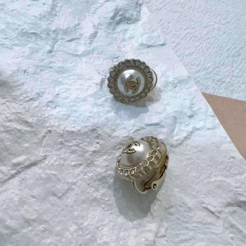 ෆ Chanel珍珠花邊耳環 （耳夾）-6