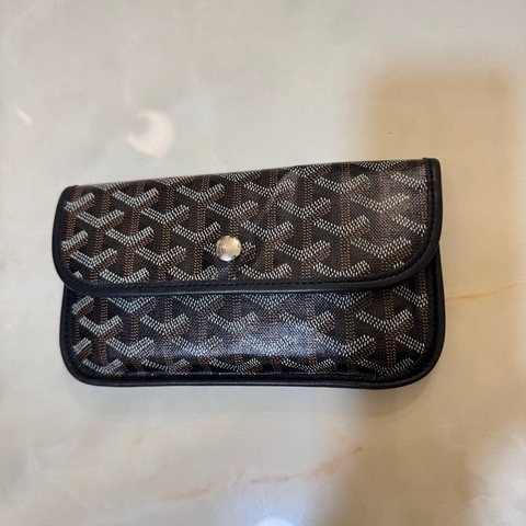 Goyard 黑色翻蓋長夾錢包