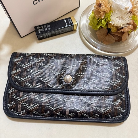 Goyard 黑色翻蓋長夾錢包