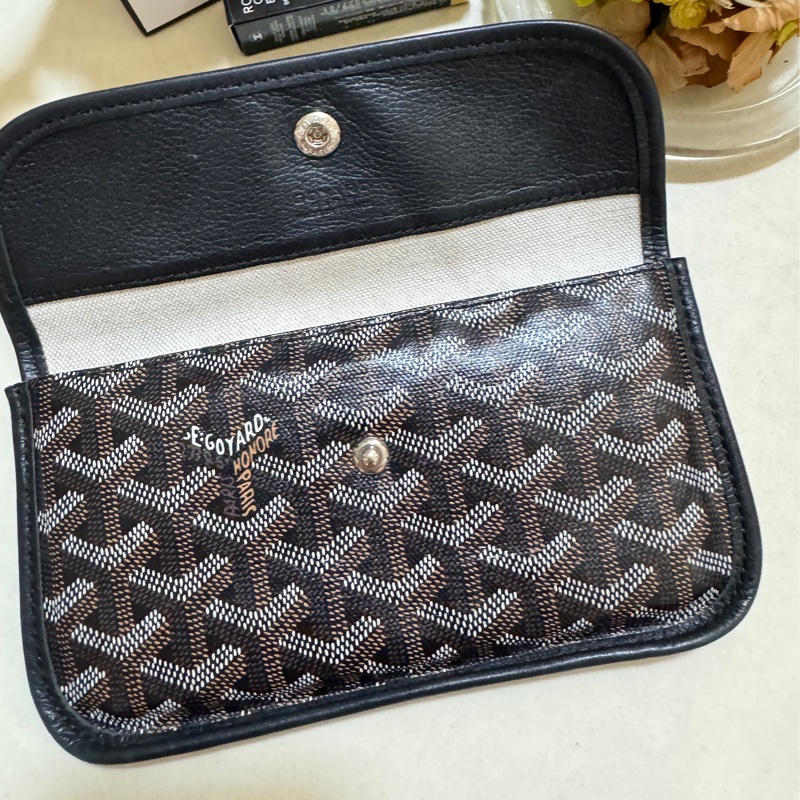 Goyard 黑色翻蓋長夾錢包 手拿包 化妝包 超美快把握 年前優惠🥳-1
