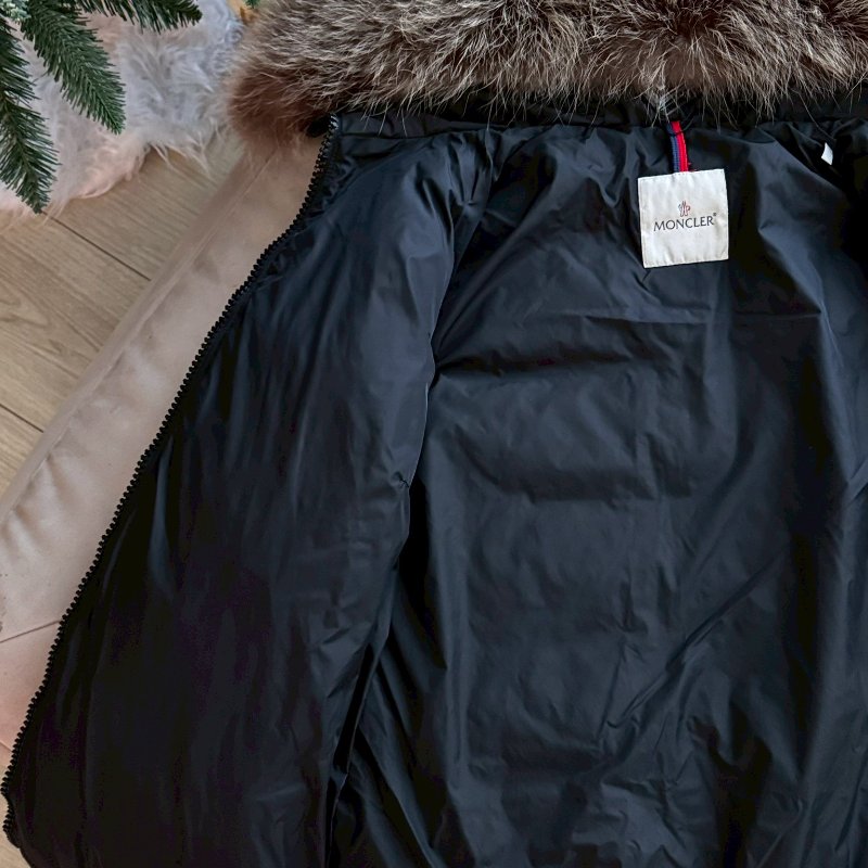 moncler 浣熊毛 羽絨外套 2碼 95新配件塵袋-4