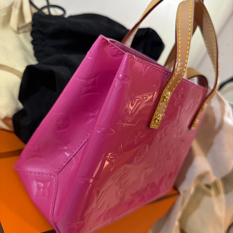 LV 粉紅漆皮斜背手拿兩用-4