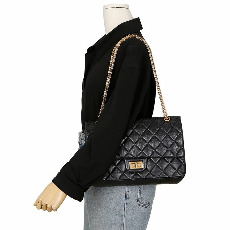 CHANEL Maxi 肩斜背包 2.55 A37590-10