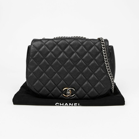 CHANEL 魚子醬紋理 CC Logo 圓形單肩斜背包 A98552