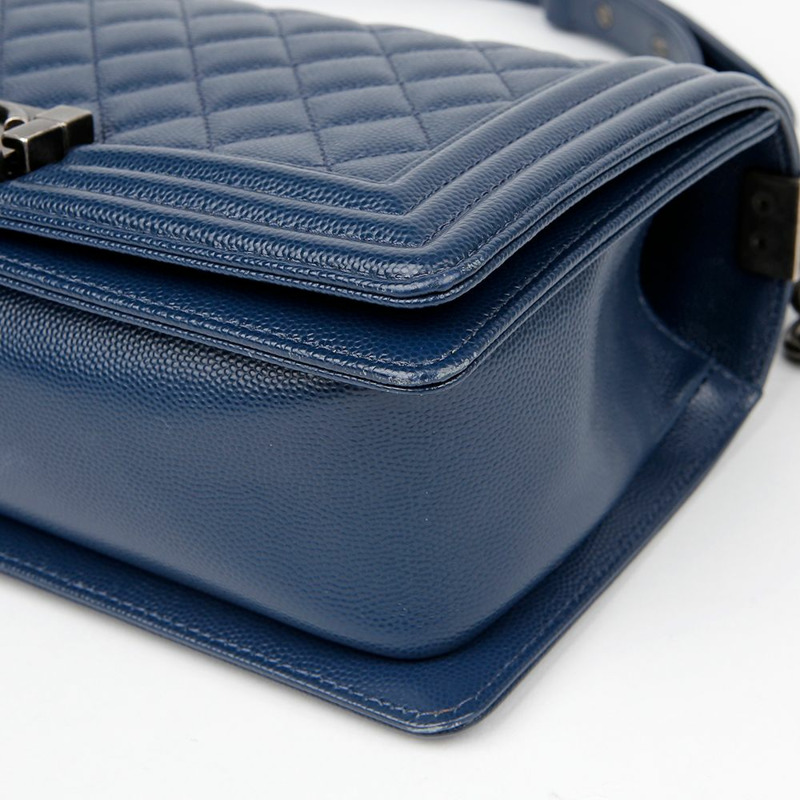 CHANEL 魚子醬紋小牛皮中型單肩包 A67086-6