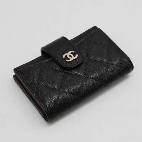 CHANEL 23B粒面牛皮雙折卡包 - 黑金30開