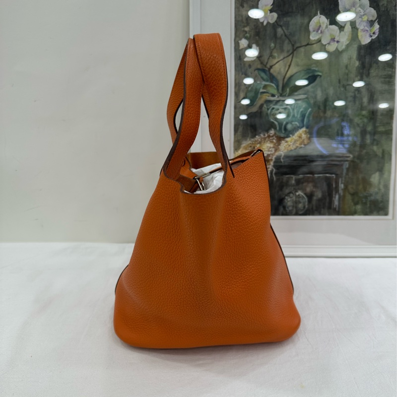 Hermes 愛馬仕 菜籃22 框P 愛馬仕橙 超顯白的顏色-5