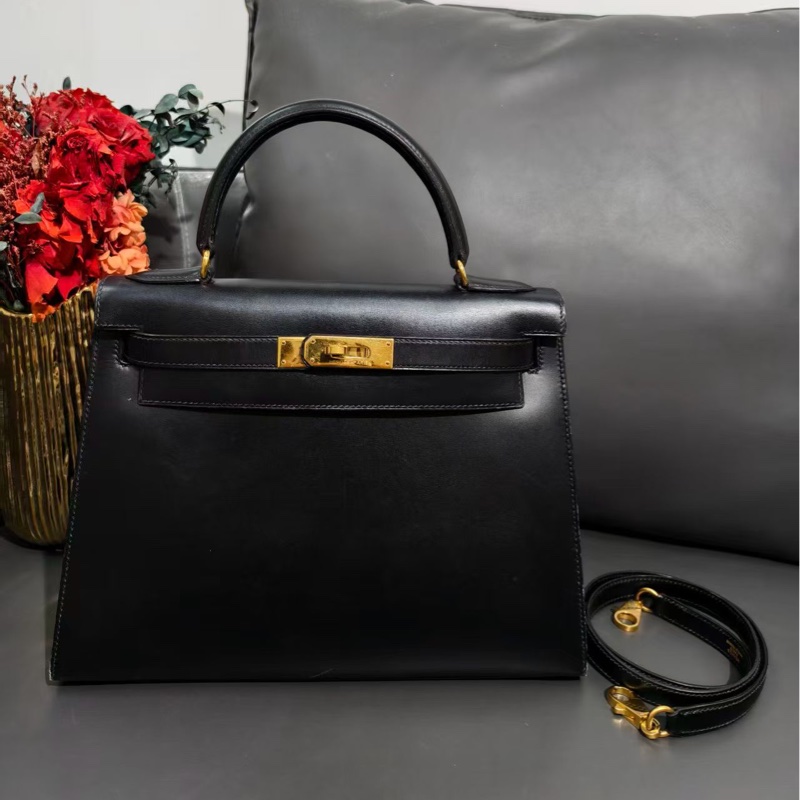 二手Hermes愛馬仕Kelly28黑金box皮,圓圈U刻,很難遇到這麼好品相,沒有開裂褶皺-0