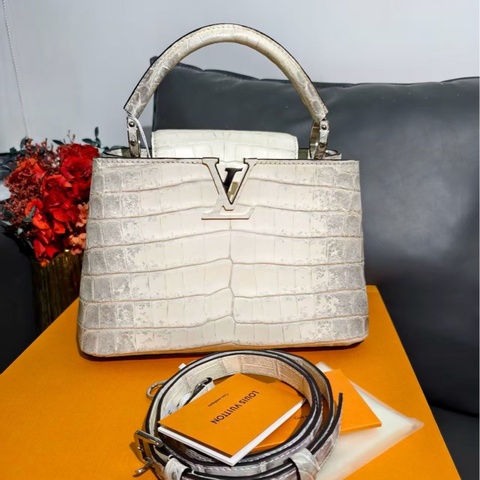 LV Capucines 喜馬拉雅原色鰐魚皮小號，芯片款