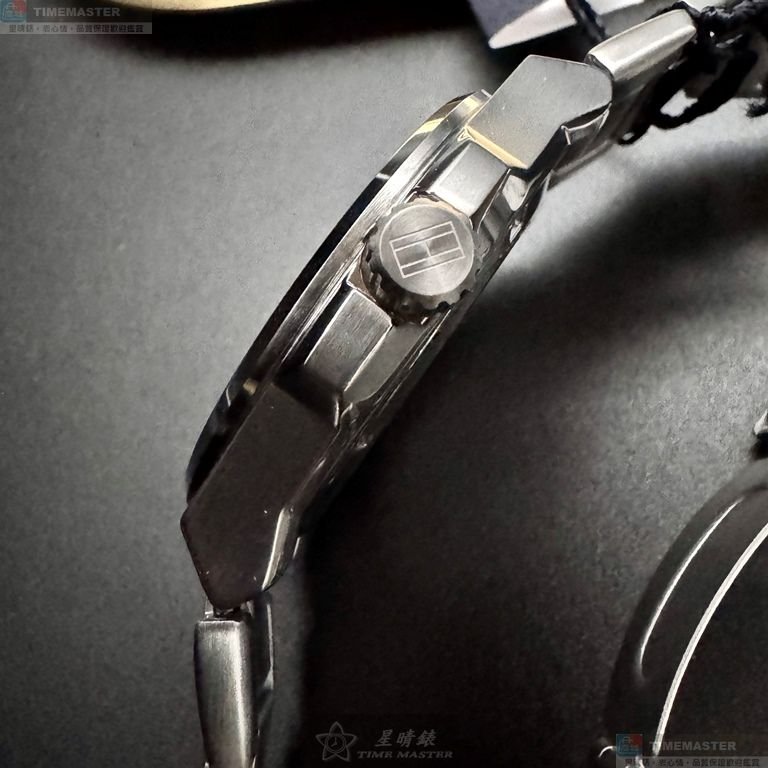 TommyHilfiger手錶,編號TH00072,44mm銀錶殼,銀色錶帶款-3