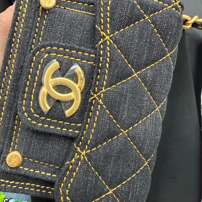 Chanel 深色牛仔鏈條短夾-2