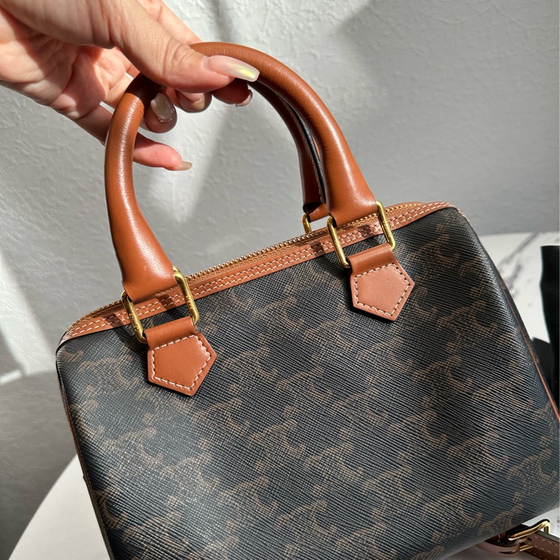 Celine 波士頓老花斜背包 很好看-4