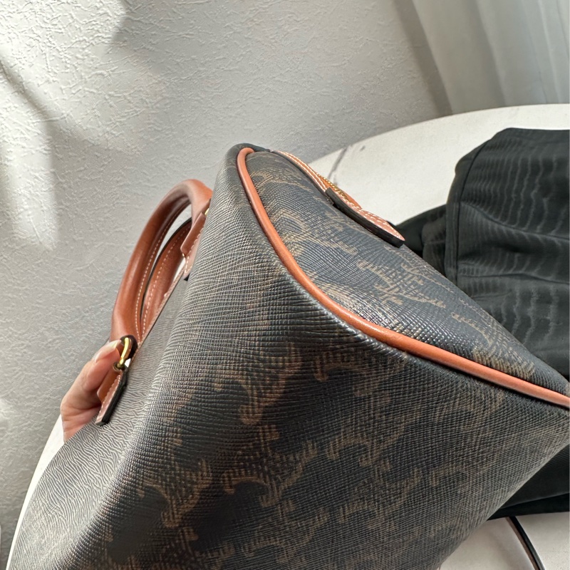 Celine 波士頓老花斜背包 很好看-16