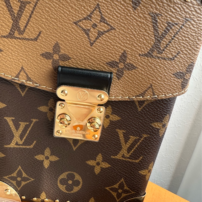 Lv手提雙色手機包盒包很好看🥰🥰🥰箱包-5