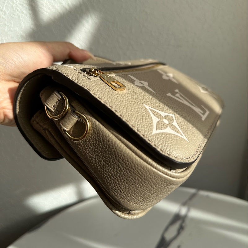 Lv斑鳩灰法棍包🌟🌟🌟雙背帶-16